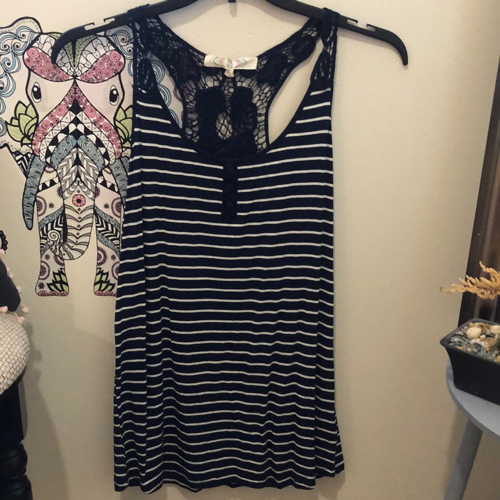 Navy & white striped knit back tank top 💙